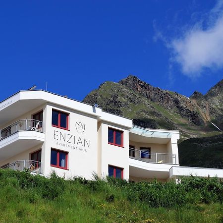 Apartmenthaus Enzian Hochsoelden Exterior photo